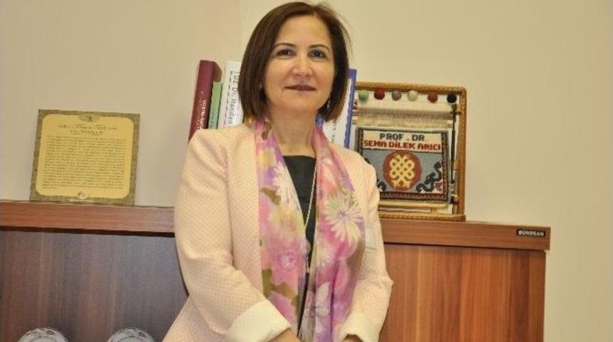 T&uuml;rkiye&rsquo;de İlk Defa Bir &Ouml;ğrenci Kul&uuml;b&uuml;nden Kanser Tedavisine Destek