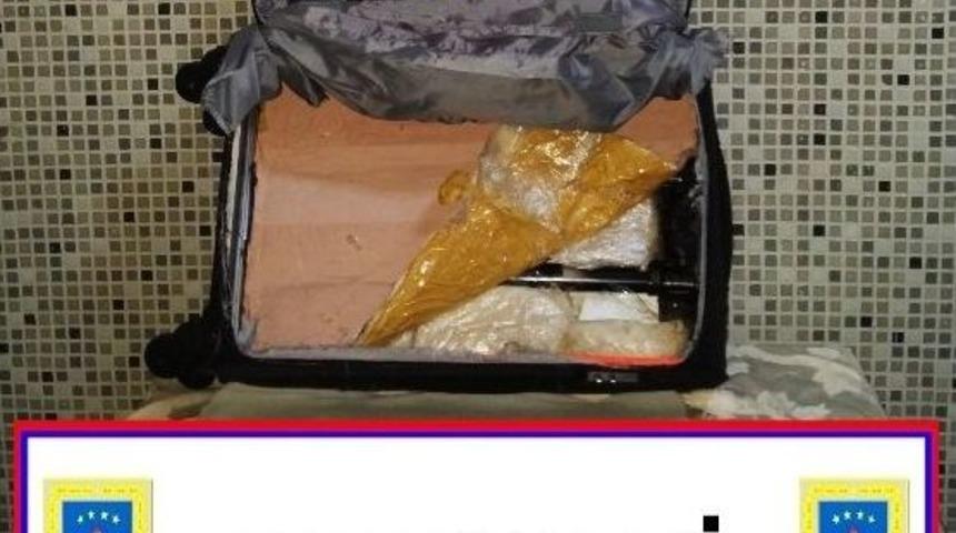 Yolcu Valizde 3 Kilo 850 Gram Eroin Ele Ge&ccedil;irildi