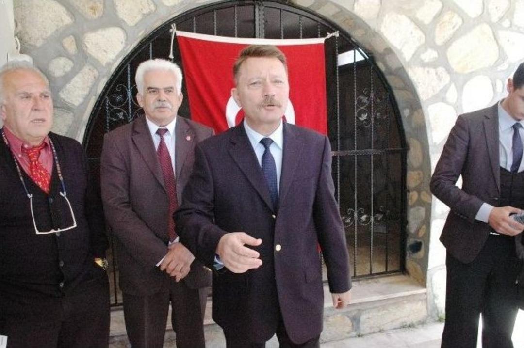 Hasan Atilla Uğur: &ldquo;k&uuml;rt Kardeşlerimizi Pkk&rsquo;nın Kucağına Bırakmayacağız&rdquo;