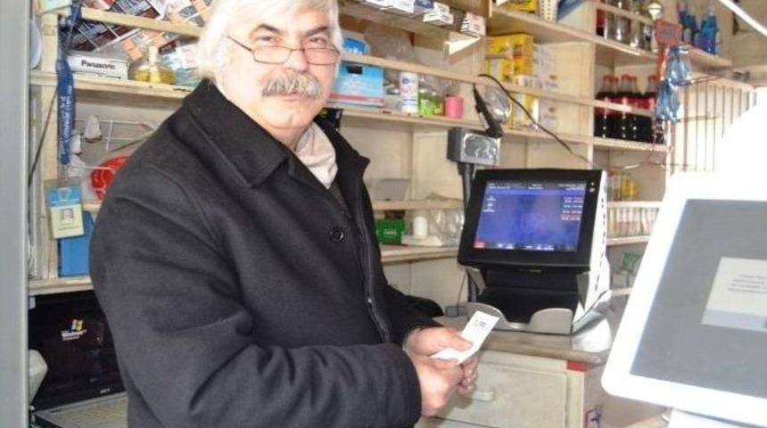 Sayısal Loto&rsquo;nun B&uuml;y&uuml;k İkramiyesi Yine Ayvalık&rsquo;ta