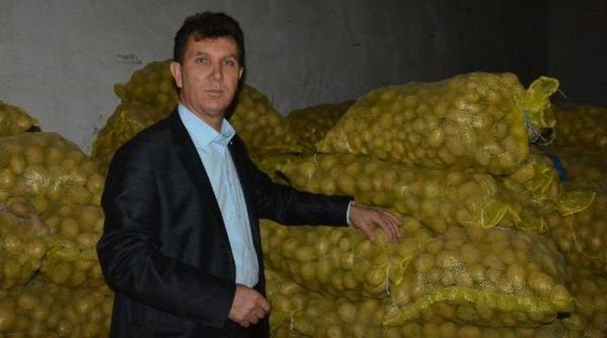 T&uuml;ccarlar Patatesi Stokladı, Kilosu 5 Tl'ye Y&uuml;kseldi