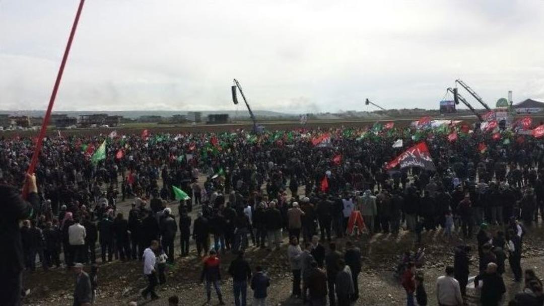 Sağanak Yağmura Rağmen Kutlu Doğum Etkinliği İ&ccedil;in Alana Akın Ettiler