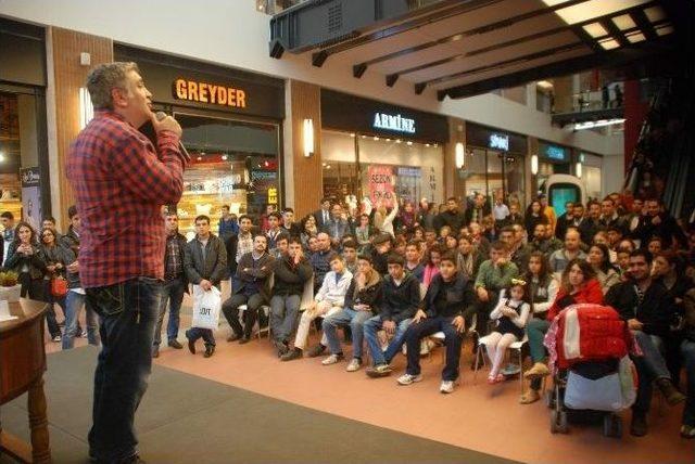 Cem Arslan Forum Gaziantep’te Hayranlarıyla Buluştu