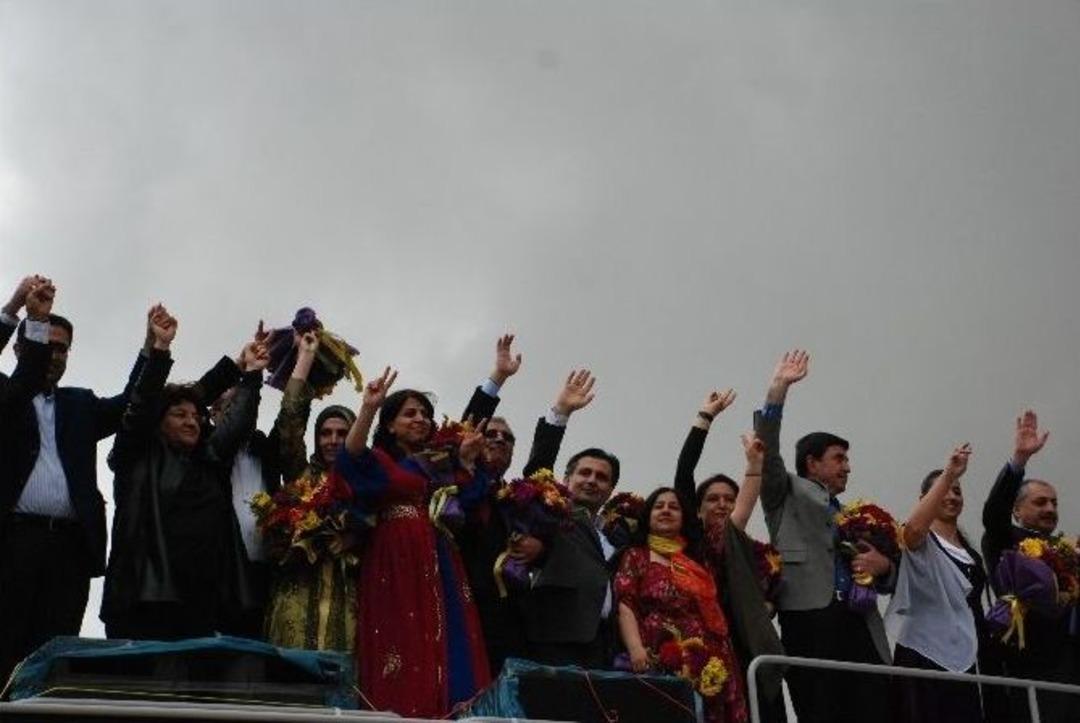 Hdp Diyarbakır Adaylarını Tanıttı