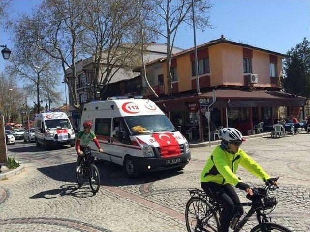 Obeziteye Dikkat &Ccedil;ekmek İ&ccedil;in Pedal &Ccedil;evirdiler 1