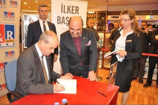 İlker Başbuğ: Silahların Gölgesinde Görüşme Olmaz