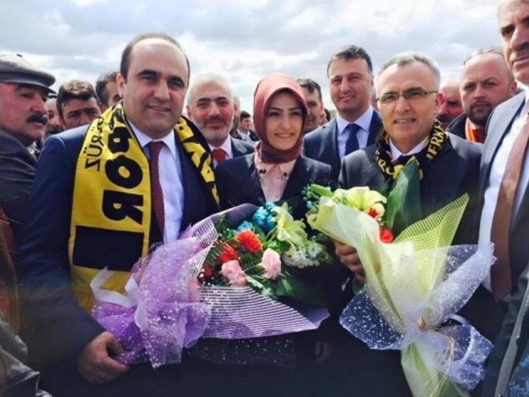 Ak Parti Adaylarını Tanıttı&rlm;