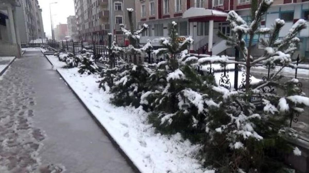 Ağrı&rsquo;da Kar Yağışı