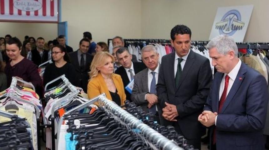 Dilek D&uuml;kkanı&rsquo;ndan &Uuml;cretsiz Alışveriş