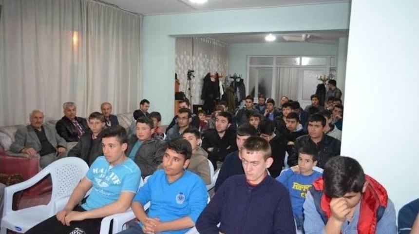 &ldquo;bilin&ccedil;li Gelecek; Bilin&ccedil;le Gelecek&rdquo; Semineri Verildi