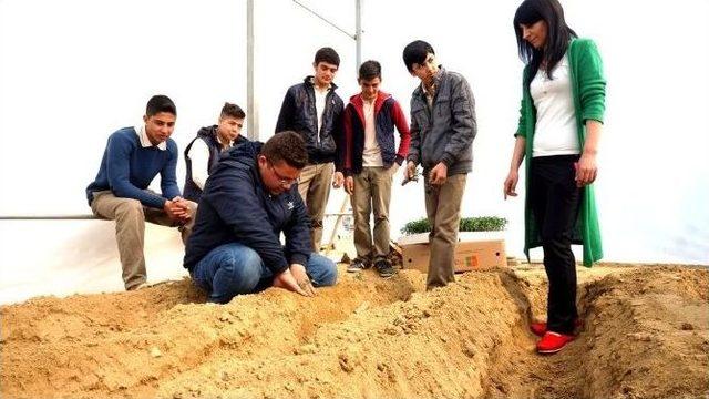 Sarıg&ouml;ll&uuml; &Ccedil;ift&ccedil;iden Okula Fide Desteği 3