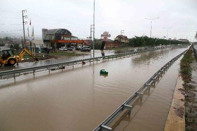 Kartepe Acısu Yağmursuyu Hattına Kavuşuyor