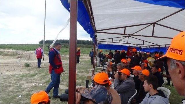 Kadirli’de Avcılar Ve Atıcılar Trap Yarışmasında Buluştu