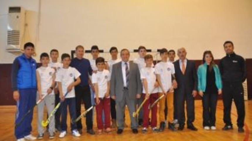 Demre&rsquo;nin İlk Hokey Takımı Kuruldu