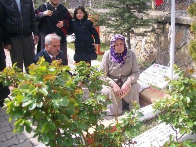 30 Yıl Önceki Tatbikatta Denizde Kaybolan Ere Temsili Mezar