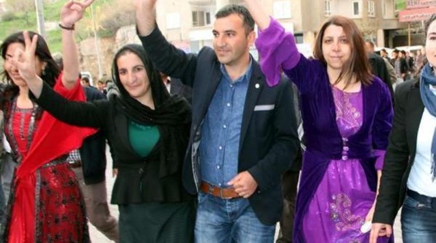 Uludere'de 11 Yakınını Kaybeden Hdp Adayı Enc&uuml;: Roboski M&uuml;cadelesini Meclise Taşıyoruz