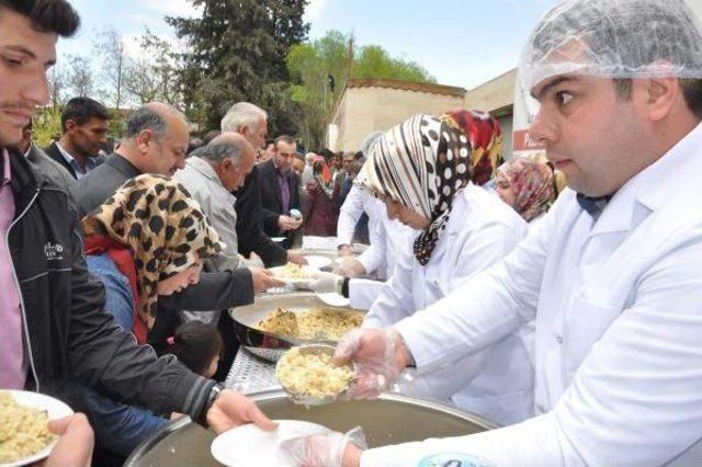 Adıyaman’Da Bin Kişiye 'kutlu Doğum' Pilavı