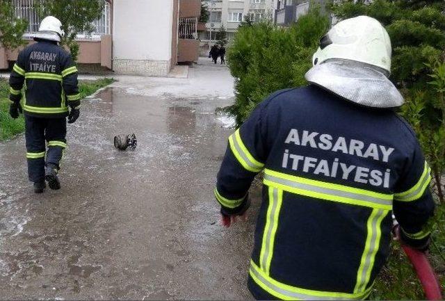 Alev Alan Tüp Paniğe Neden Oldu