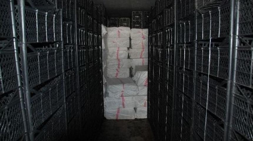 Gaziantep&rsquo;te 230 Bin Paket Ka&ccedil;ak Sigara Ele Ge&ccedil;irildi