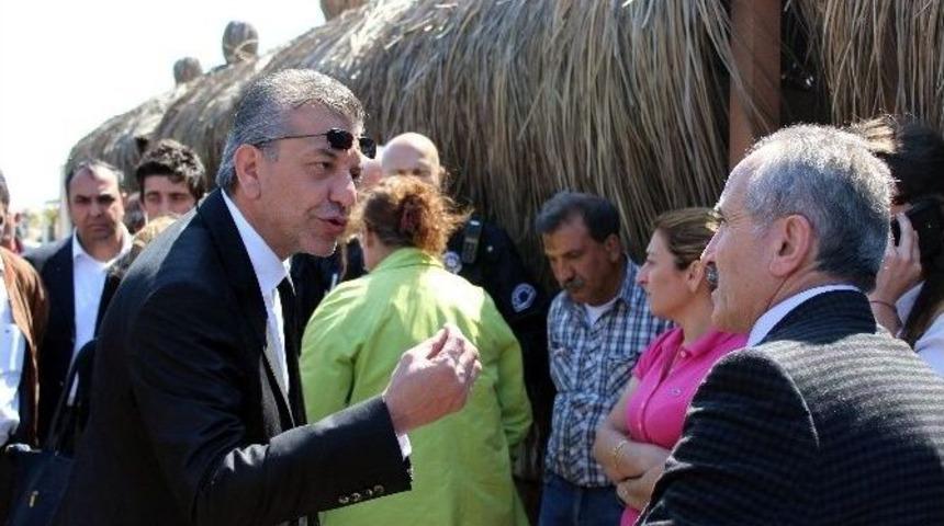 Lara Plajındaki 33 İşletme M&uuml;h&uuml;rlendi