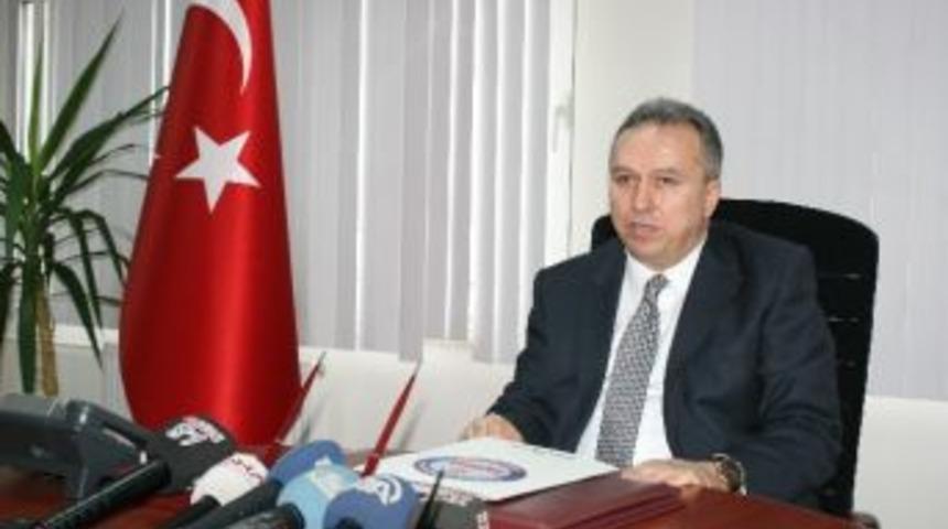 Vali Ali Fidan 29 Ekim Cumhuriyet Bayramını Kutladı