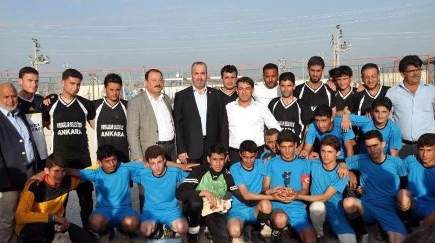 &Ccedil;adırkent Gen&ccedil;ler Arası Futbol Turnuvası