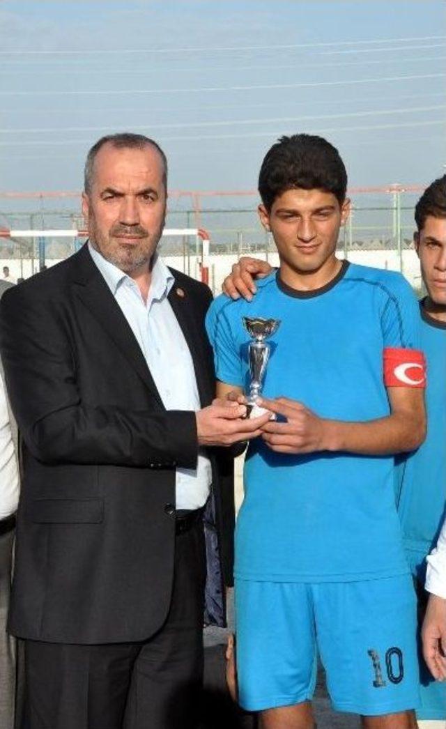 Çadırkent Gençler Arası Futbol Turnuvası