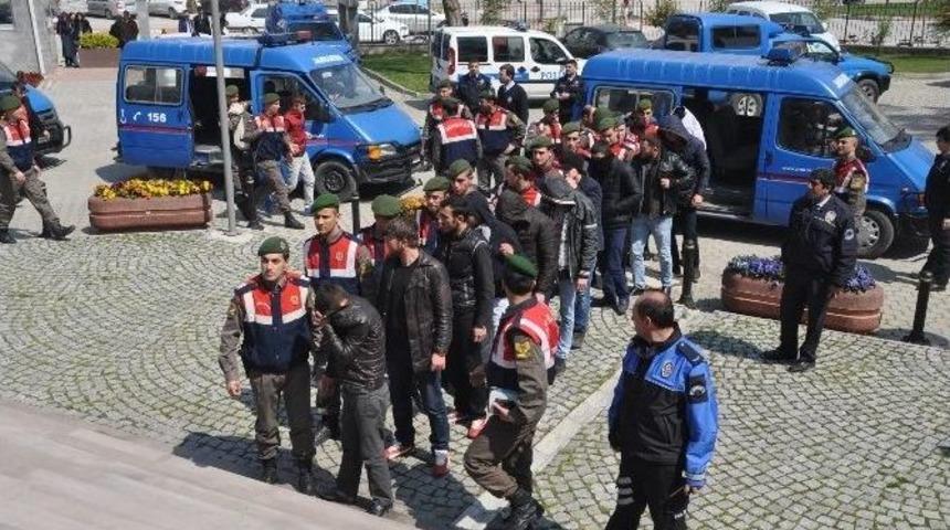 Kanlı Eğlencenin Altından Oyun &Ccedil;ıktı