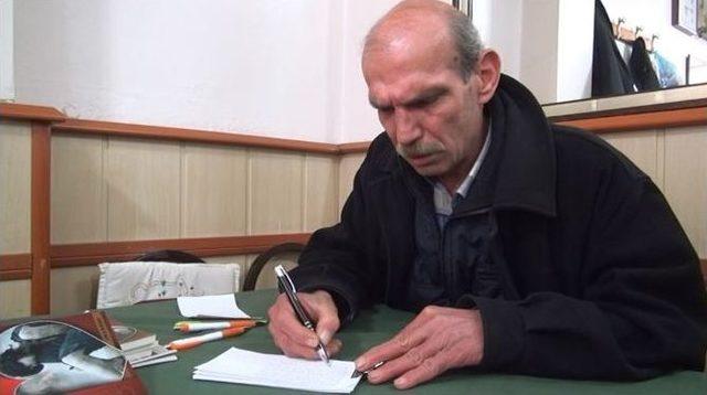 Aşkını &Ccedil;ay Ocağında Şiirlere D&ouml;ken Ocak&ccedil;ı Kitap &Ccedil;ıkardı 1