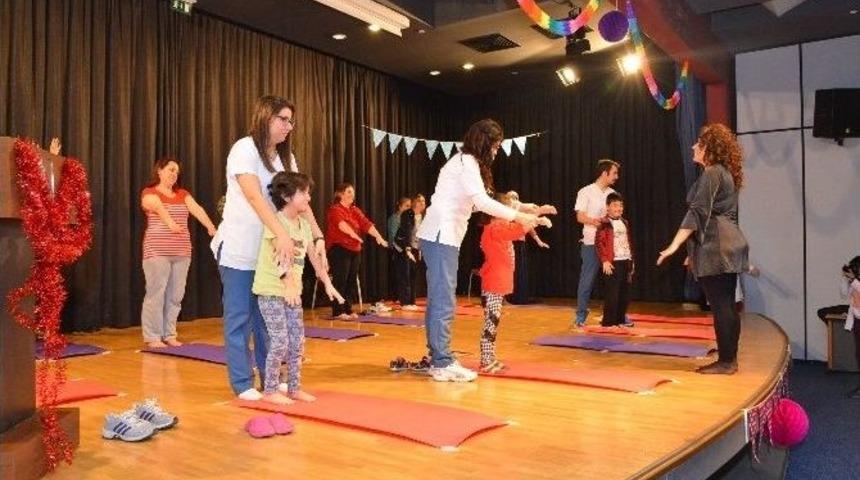 Hacettepe &Uuml;niversitesi &Ccedil;ocuklar İ&ccedil;in Sağlık Ve Sanatı Buluşturdu