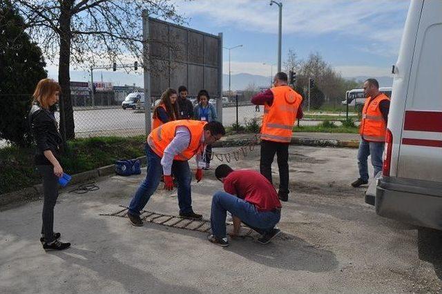 Ambulans Sürüş Teknikleri Eğitimi Aldılar