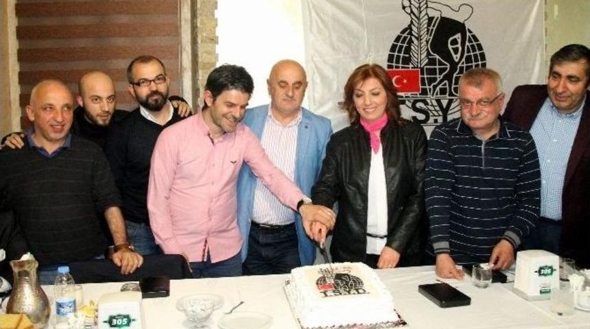 Tsyd Trabzon Şubesi Yeni Y&ouml;netimi Spor Basını İle Buluştu