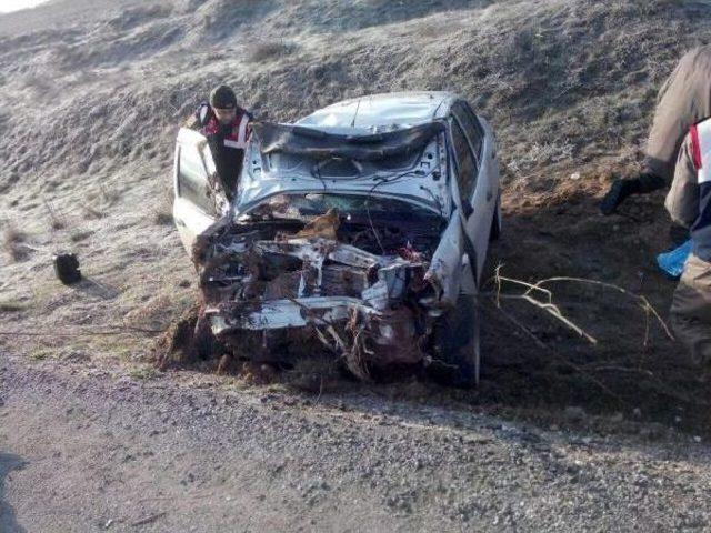 Yozgat'da Otomobil Şarampole Uçtu: 3 Ölü