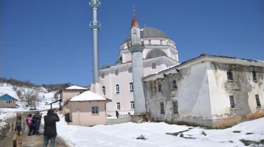 Tarihi Cami Harabeye D&ouml;nd&uuml;