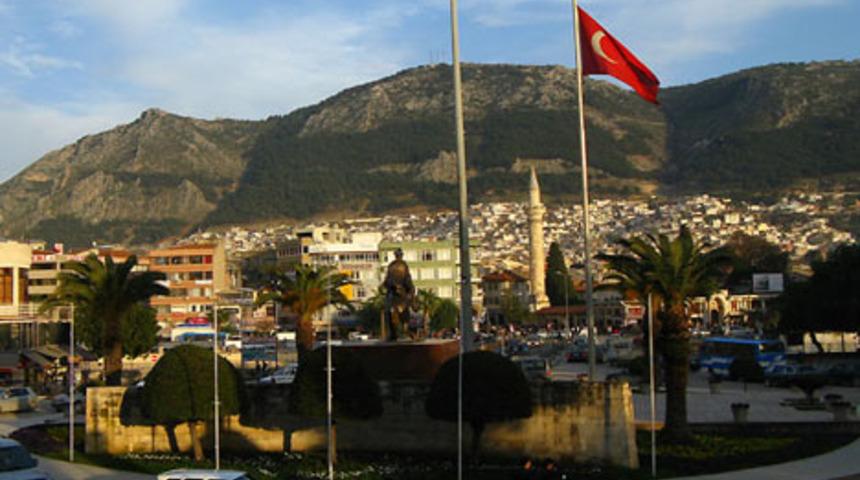 Se&ccedil;imin kaderini belirleyecek şehirler