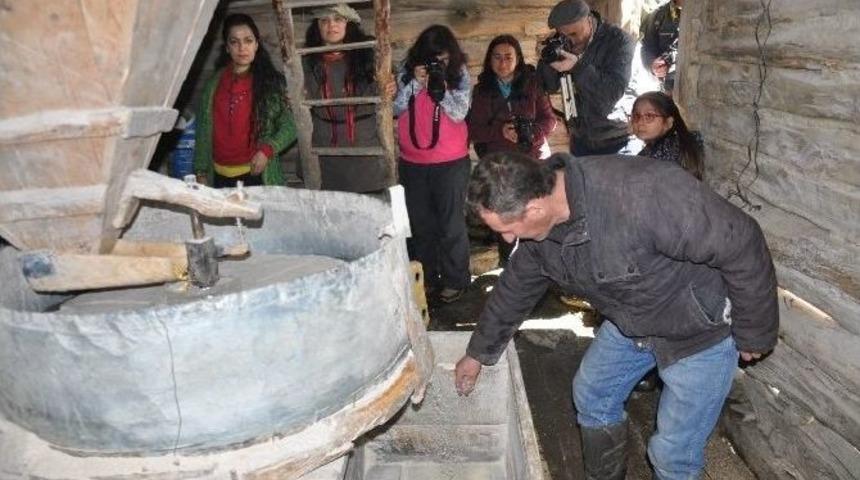 Zamanın &Ouml;ğ&uuml;temediği Değirmen