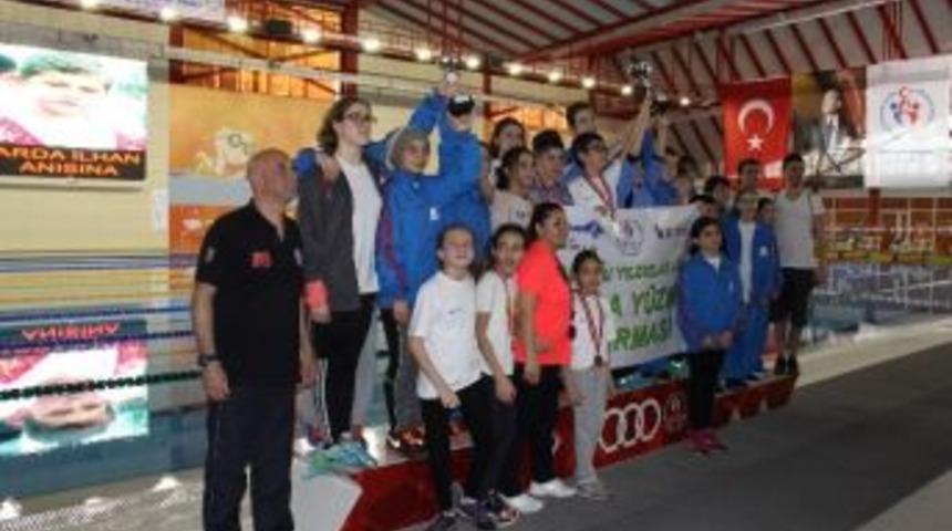 Analig Arda İlhan 2015 Y&uuml;zme T&uuml;rkiye Şampiyonası Mersin&rsquo;de Yapıldı