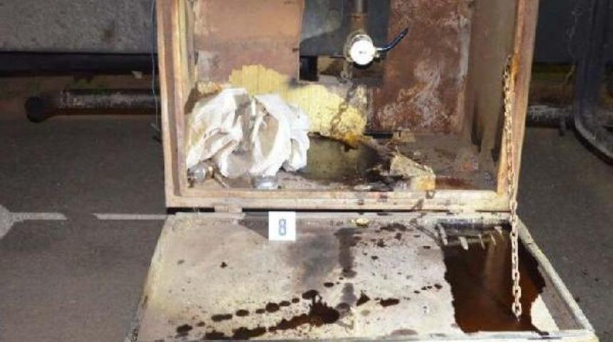 Şanlıurfa&rsquo;Da Boru Hattından Petrol &Ccedil;alan 7 Kişi G&ouml;zaltına Alındı