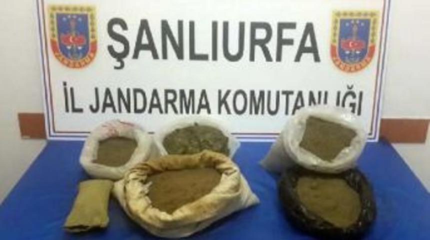 Şanlıurfa'da 11 Kilo Esrara 2 G&ouml;zaltı