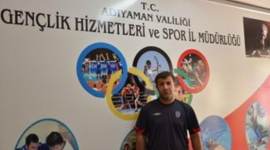 Boks Adıyaman İl Temsilcisi, Milli Takım Kampına Katılıyor