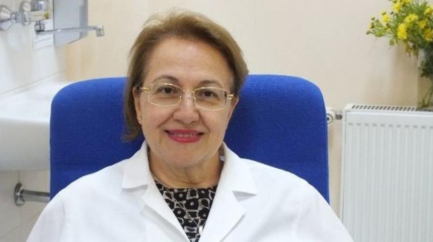 Hamilelikte Bel Ağrılarını &Ouml;nlemek İ&ccedil;in Egzersiz Yapın