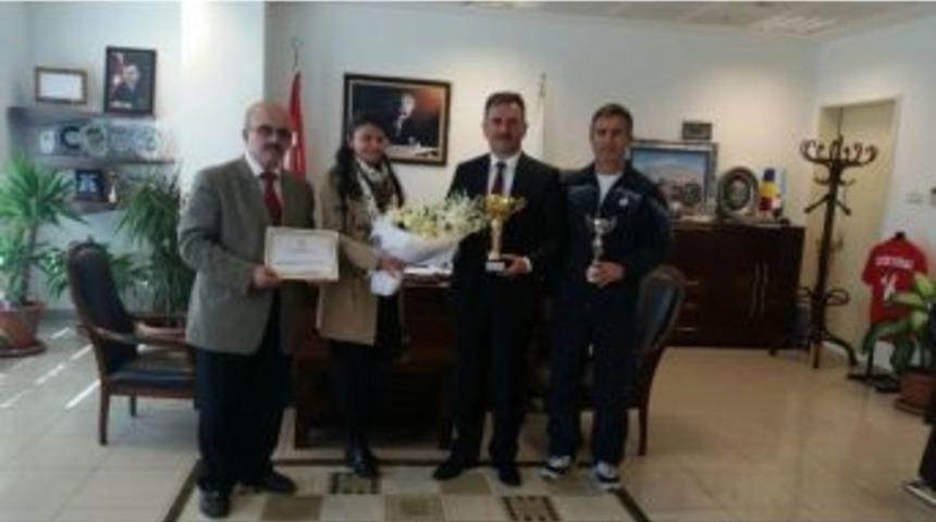 Bursa Y&ouml;resi Kaşık Oyunları T&uuml;rkiye &Uuml;&ccedil;&uuml;nc&uuml;s&uuml; Oldu