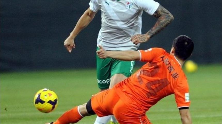 Fenerbah&ccedil;e Ve Galatasaray Fernandao&rsquo;nun Peşinde