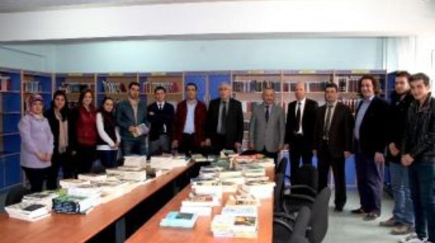 Bayburt &Uuml;niversitesi Eğitim Fak&uuml;ltesi &Ouml;ğrencilerinden Anlamlı Bağış