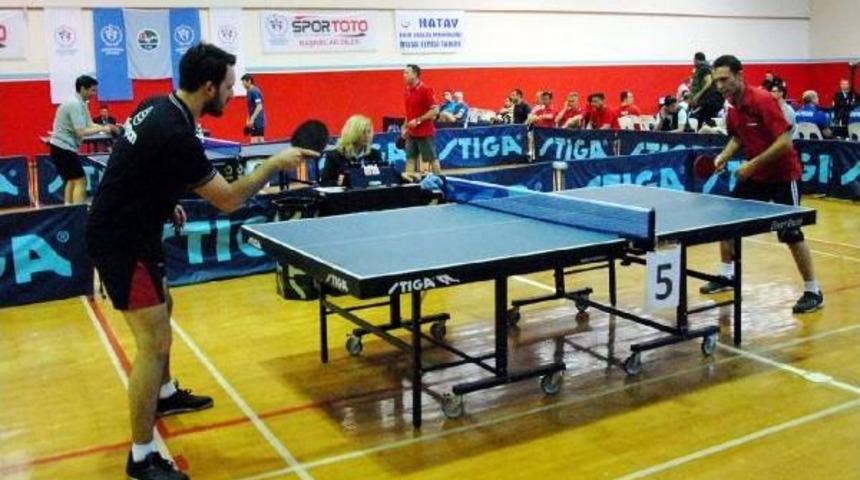 Kurumlar Arası T&uuml;rkiye Masa Tenisi Şampiyonası Başladı
