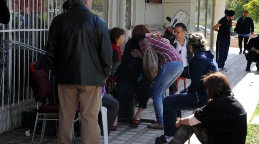 83 Yaşındaki Astım Hastası Pencereden D&uuml;şerek &Ouml;ld&uuml;