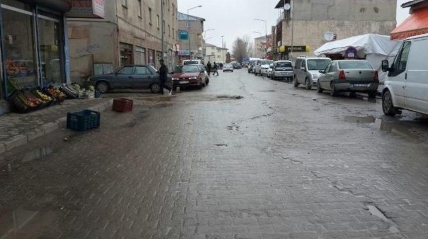 Diyadin&rsquo;de Kepenkler A&ccedil;ıldı