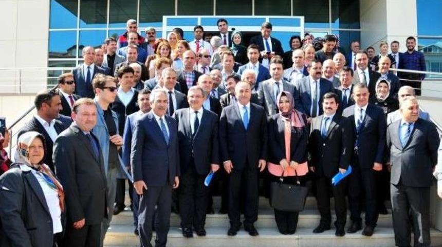 Bakan &Ccedil;avuşoğlu'dan Papa'ya Eleştiri: Dini Liderler Nefreti Değil, Barışı &Ouml;ne &Ccedil;ıkarmalı (3)