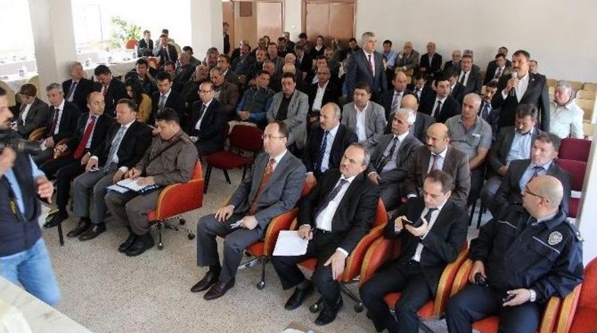 Mahallelerin Sorunu Bozuk Yollar Ve G&uuml;venlik Kamerası