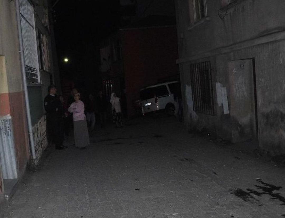 Giresun&rsquo;da Ahşap Binada &Ccedil;ıkan Yangın Korku Dolu Anlar Yaşattı
